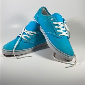 Vans WLking Sneakers